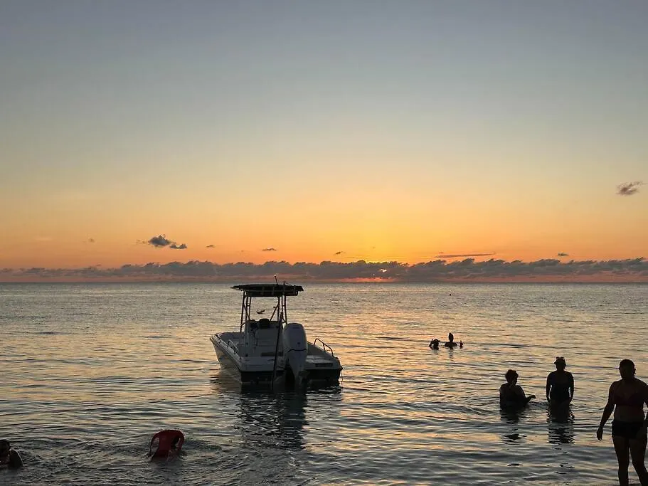 Playas Del Caribe Apartment Cabo Rojo